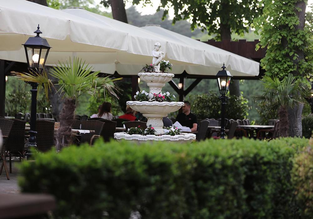 The Lakeside - Burghotel Zu Strausberg Kültér fotó